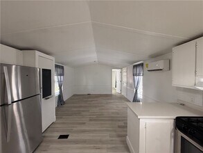 2930 E John L Ave in Kingman, AZ - Building Photo - Building Photo