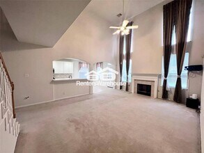 5707 Windy Knoll Ln in Rosharon, TX - Building Photo - Building Photo