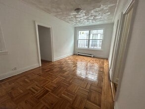 2912 Cruger Ave in Bronx, NY - Building Photo - Building Photo