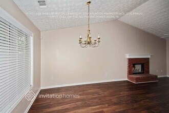 125 Vintage Dr in Covington, GA - Building Photo - Building Photo