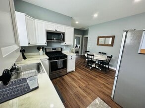 1139 N Gould St in Sheridan, WY - Building Photo - Building Photo