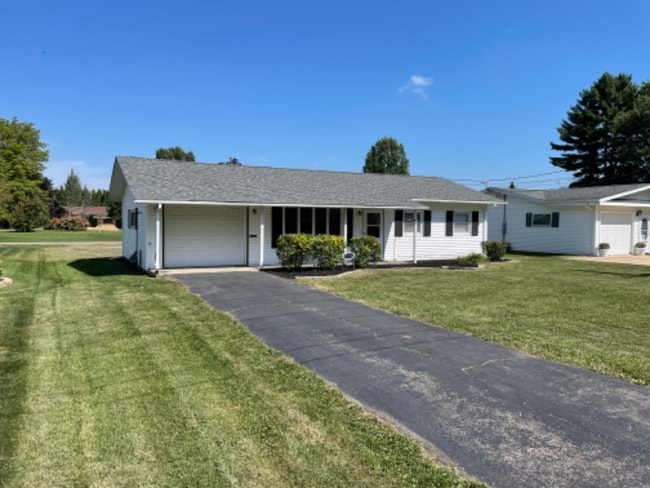 property at 1115 W Farnham St