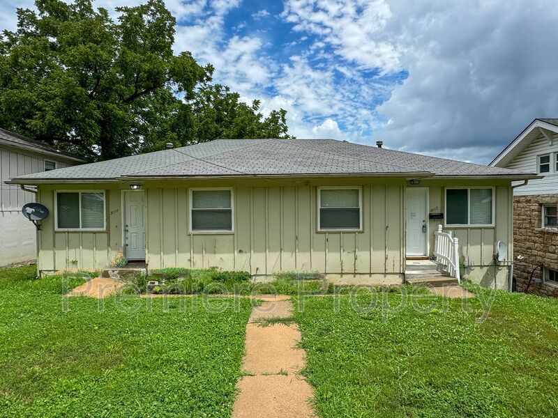 3014 Ruby Ave in Kansas City, KS - Building Photo