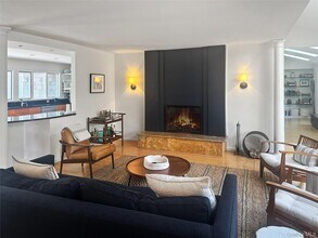 250 Pine Tree Ct in Cutchogue, NY - Building Photo - Building Photo