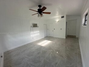 9001 SW 197th St in Cutler Bay, FL - Building Photo - Building Photo