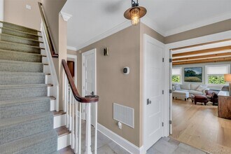 345 Colonial Rd in Southold, NY - Building Photo - Building Photo