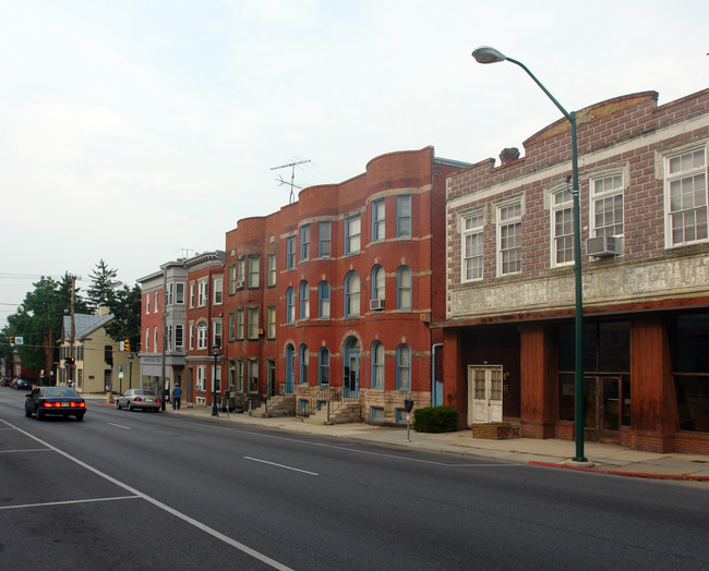 155 S Potomac St in Hagerstown, MD - Foto de edificio - Building Photo