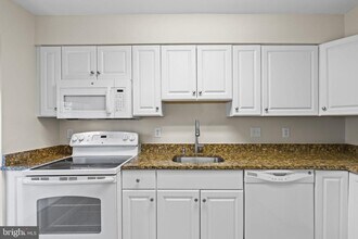 786 N Vermont St in Arlington, VA - Building Photo - Building Photo