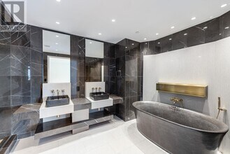 1151 W Georgia St in Vancouver, BC - Building Photo - Building Photo