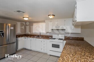 4624 Cinderella Ln in Las Vegas, NV - Building Photo - Building Photo