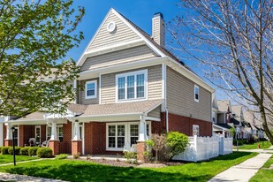 15542 Clearbrook St in Westfield, IN - Building Photo