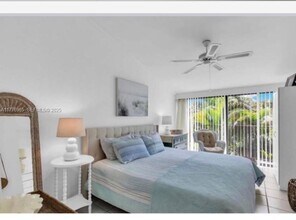 87200 Overseas Hwy in Islamorada, FL - Building Photo - Building Photo