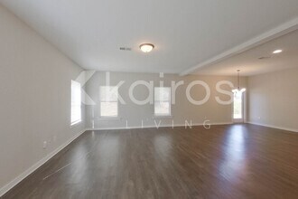 44 Maple Leaf Dr in Lincoln, AL - Foto de edificio - Building Photo