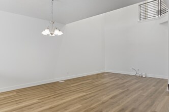 4598 Sims Peak Ln in Riverton, UT - Building Photo - Building Photo