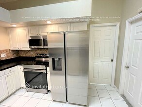 7900 Hamlet Dr in New Port Richey, FL - Building Photo - Building Photo