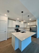 2647 Jupiter Blvd SW in Palm Bay, FL - Foto de edificio - Building Photo