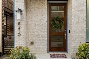 8220 Callimont Ln in Dallas, TX - Building Photo