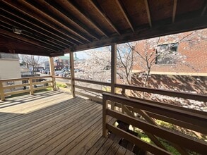 612 Caroline St, Unit A in Fredericksburg, VA - Building Photo - Building Photo