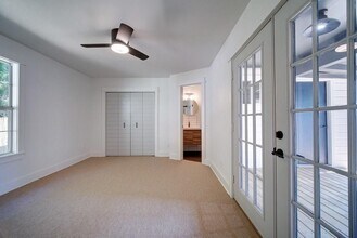 1714 Canterbury St in Austin, TX - Building Photo - Building Photo