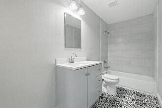 3906 Roberts Ave in Dallas, TX - Building Photo - Building Photo