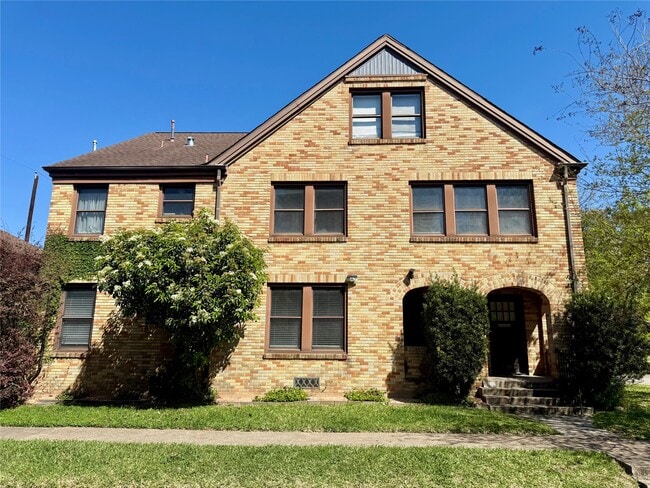 4004 Julian St in Houston, TX - Building Photo - Building Photo