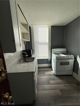 320 Woodlawn Ave in Zanesville, OH - Building Photo - Building Photo