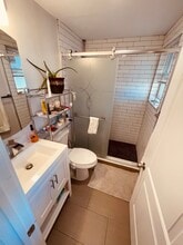 54 Brooks St, Unit 3 in Boston, MA - Building Photo - Building Photo