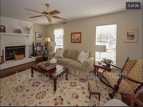 1966 Twickenham Pl in Mount Pleasant, SC - Building Photo - Building Photo