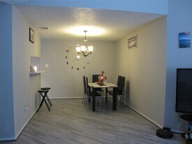 14207 Long River Ct in Sugar Land, TX - Building Photo