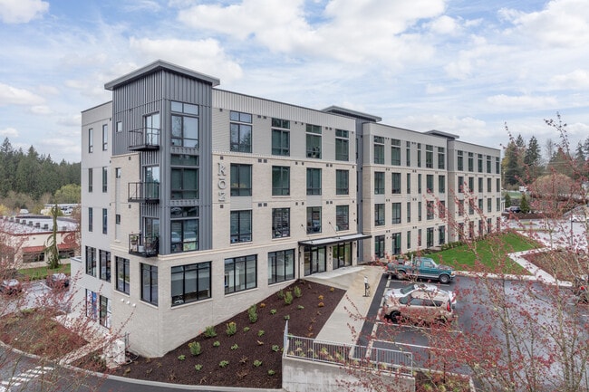 Koz on Bickford in Snohomish, WA - Foto de edificio - Building Photo