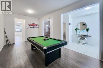 11 Seanesy Dr in Welland, ON - Building Photo - Building Photo