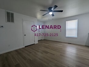 2702 W Water St in Springfield, MO - Building Photo - Building Photo