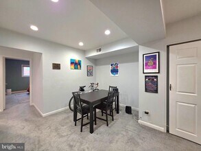 2700 Dartmouth Rd in Alexandria, VA - Building Photo - Building Photo