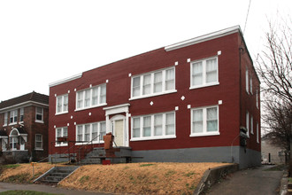 662 Lindell Ave in Louisville, KY - Building Photo - Building Photo