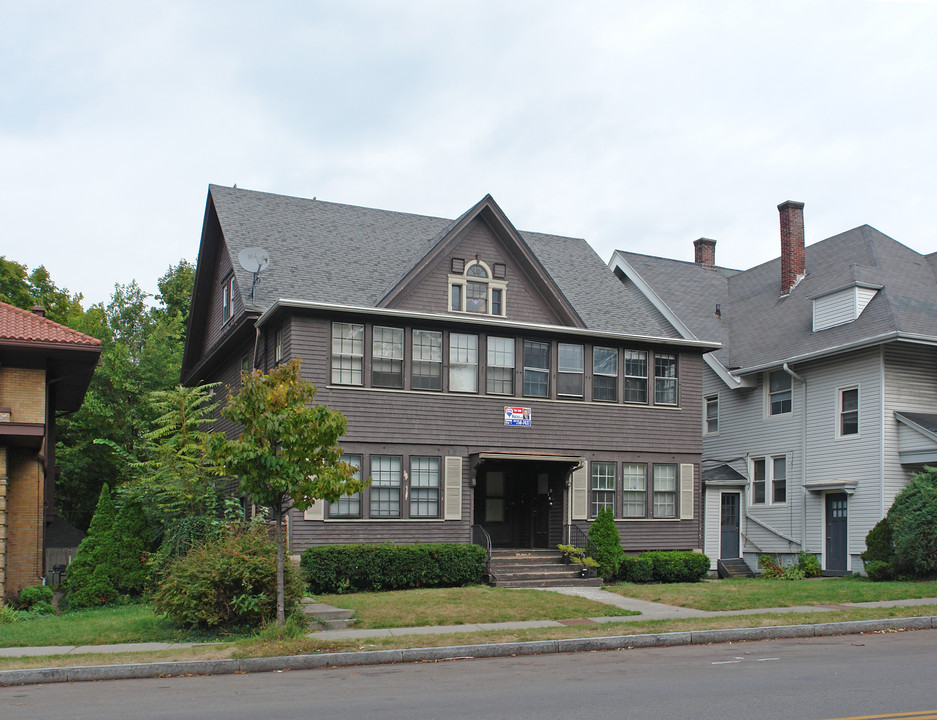 1172-1174 Monroe Ave in Rochester, NY - Building Photo