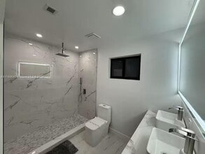 2918 SW 2nd St in Miami, FL - Building Photo - Building Photo