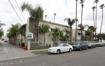 San Mateo Apartments in El Cajon, CA - Building Photo - Building Photo