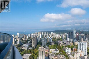 1033 Nelson St. in Vancouver, BC - Building Photo