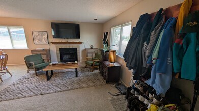 6690 Pahokee Ct, Unit 6690 in Colorado Springs, CO - Building Photo - Building Photo