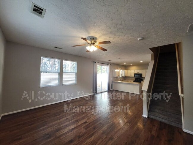 402 Chatooga Ln in Woodstock, GA - Building Photo - Building Photo