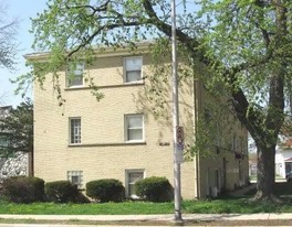 2205 St Charles Rd Apartments