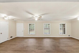 8435 Campbellton Fairburn Rd in Fairburn, GA - Building Photo - Building Photo