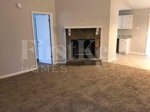 10485 Ace Ct in Jonesboro, GA - Building Photo - Building Photo
