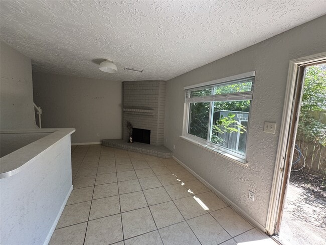 3842 Willow Springs Ln in Houston, TX - Building Photo - Building Photo