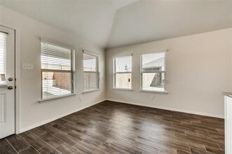 233 Pitt Cir in Fate, TX - Building Photo - Building Photo