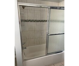 2800 The Alameda in Baltimore, MD - Building Photo - Building Photo