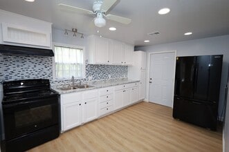 5735 Riviera Prado in Lake Park, GA - Building Photo - Building Photo