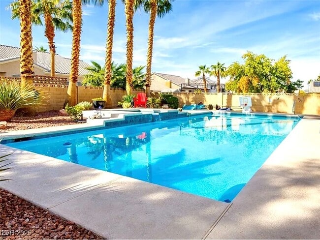 7469 Thornsby Ct in Las Vegas, NV - Building Photo - Building Photo