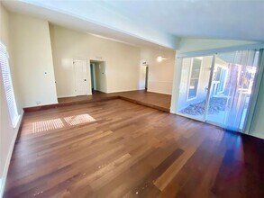 1607 W Spring Creek Pkwy in Plano, TX - Building Photo - Building Photo