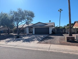 4909 E Presidio Rd in Scottsdale, AZ - Building Photo
